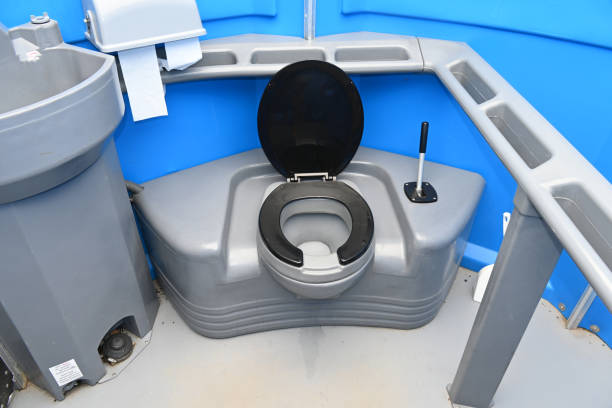 Best Porta potty rental near me  in Hubbard, TX